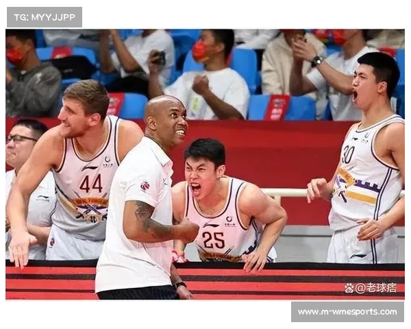 布朗总决赛表现堪比马布里 引领外援新标杆树立新高度