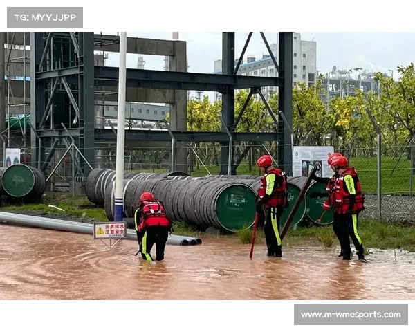 暴雨致训练馆顶棚漏水 德国队紧急转赴备用场地备战