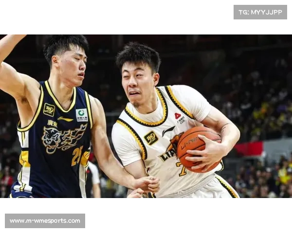 张镇麟加盟上海后进攻低迷，防守成唯一亮点